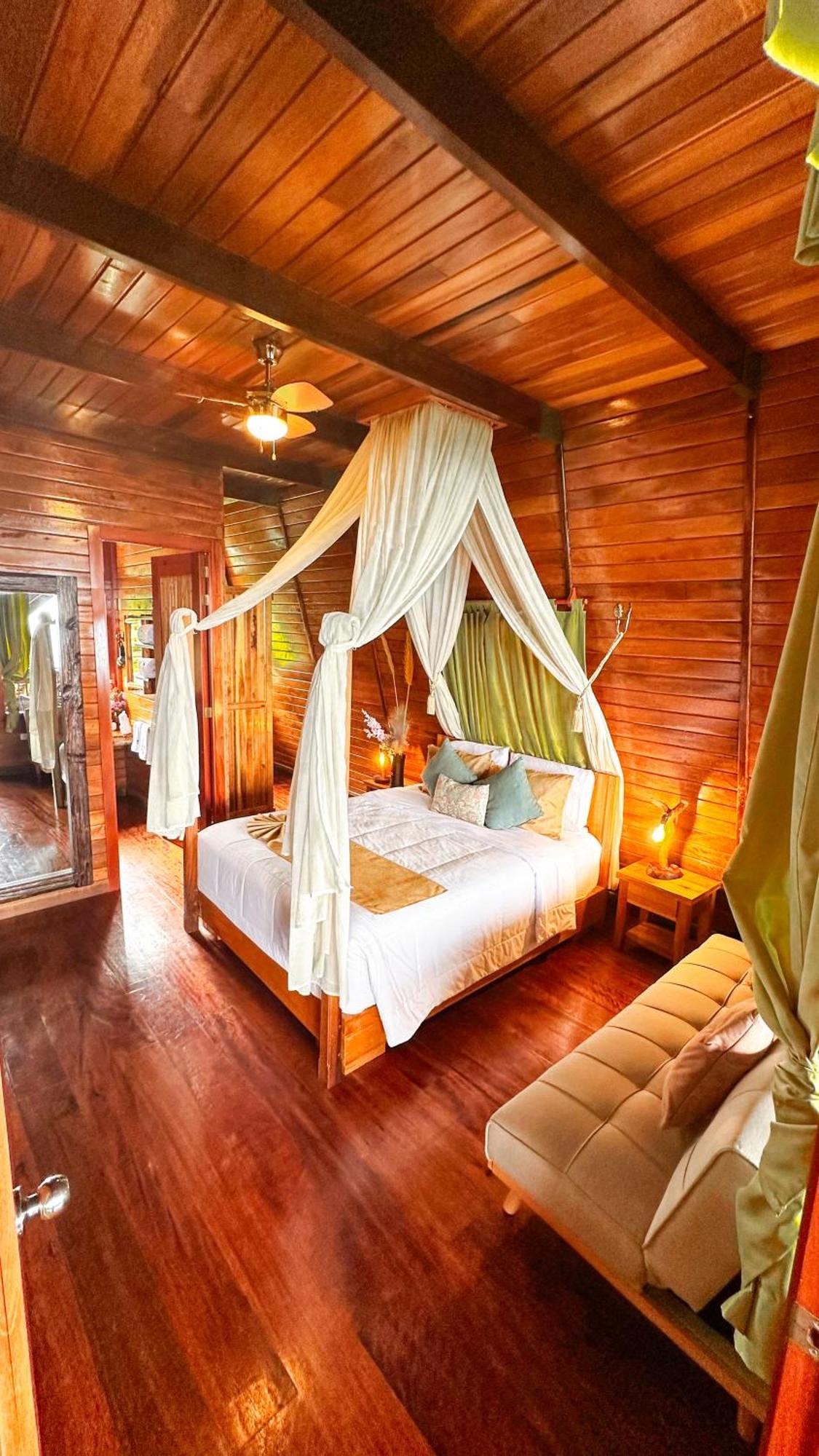 Heimatlos Amazon Lodge Puyo Bagian luar foto