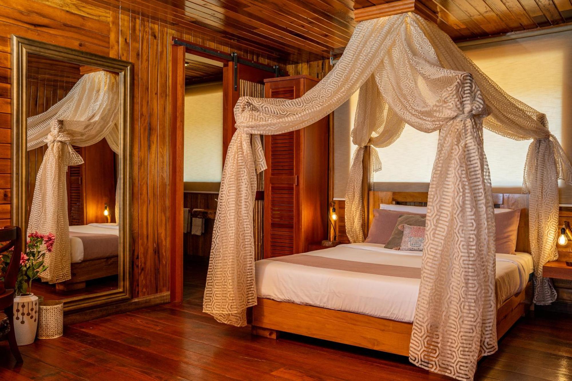 Heimatlos Amazon Lodge Puyo Bagian luar foto